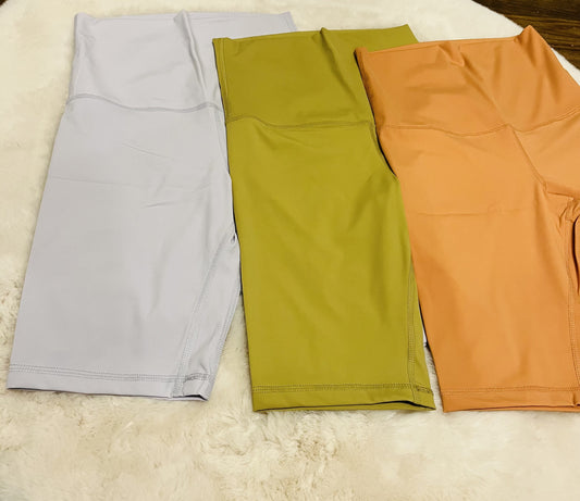HIGH WAIST SHORT10